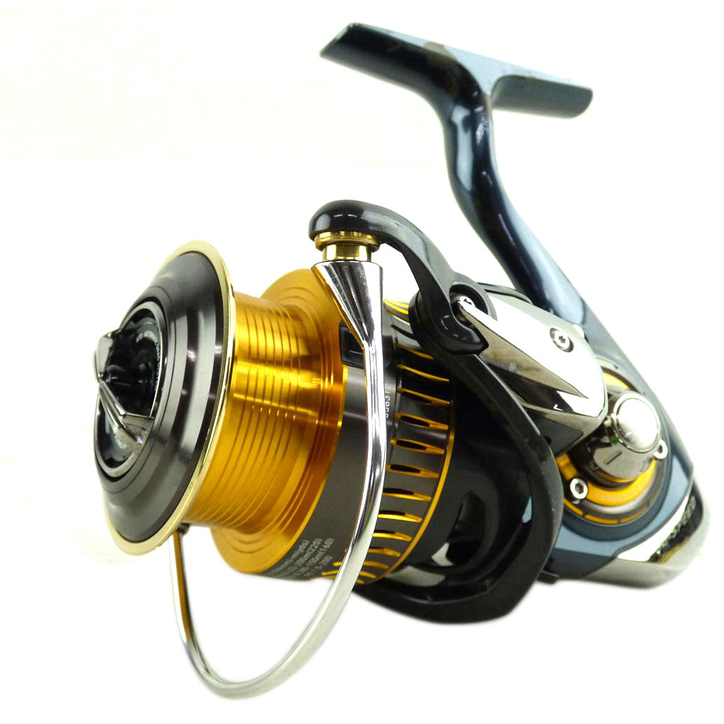 DAIWA REVROS 3000H 8BB SPINNING REEL M